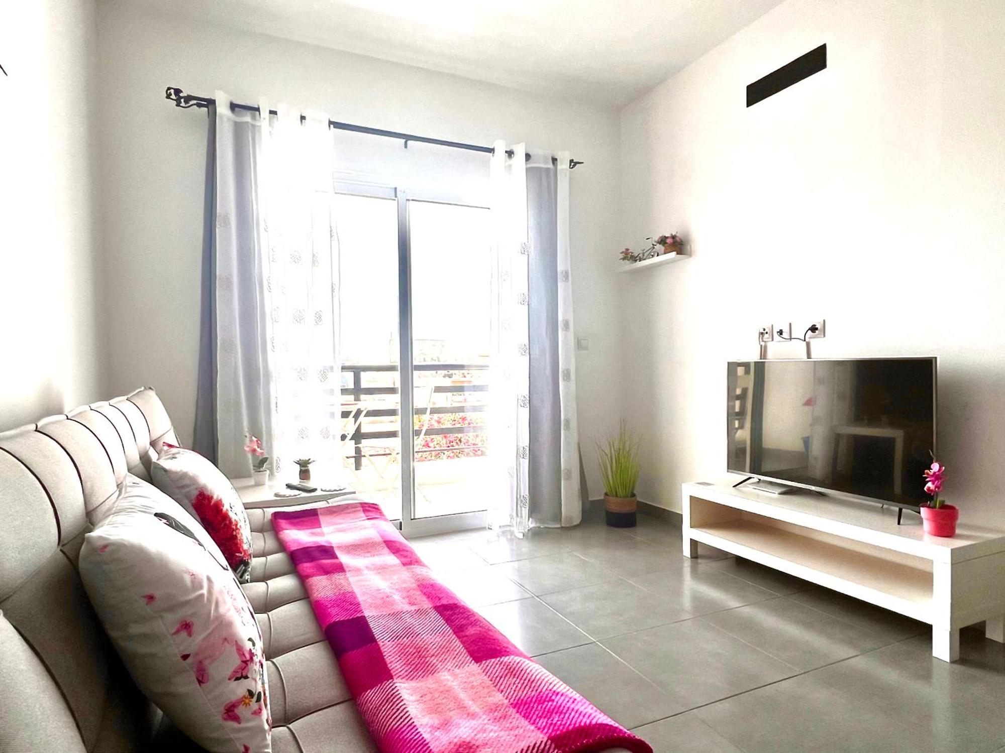 Animos! Apartments - 10 Modern Apartments Near The City & Beach, Perfect For Nomads, Travellers, Families, Watersports! Santa Maria Dış mekan fotoğraf