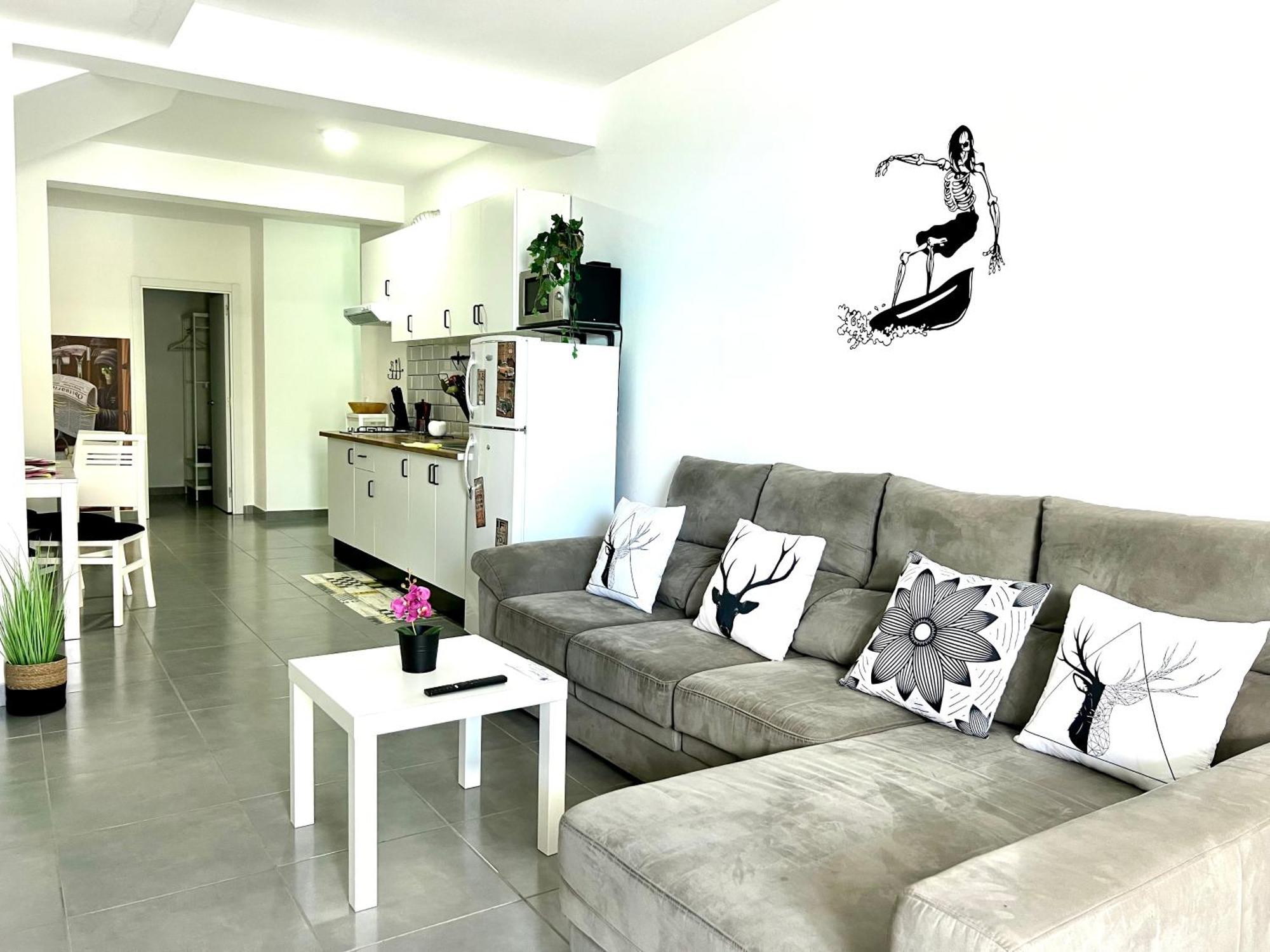 Animos! Apartments - 10 Modern Apartments Near The City & Beach, Perfect For Nomads, Travellers, Families, Watersports! Santa Maria Dış mekan fotoğraf