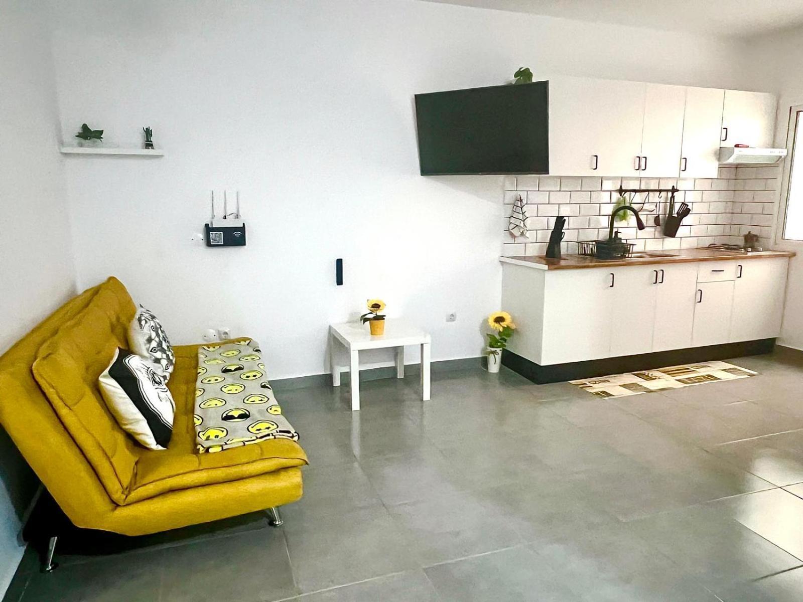 Animos! Apartments - 10 Modern Apartments Near The City & Beach, Perfect For Nomads, Travellers, Families, Watersports! Santa Maria Dış mekan fotoğraf